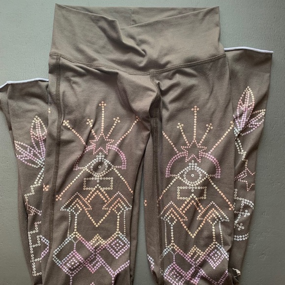 Teeki Brown and Multicolored detailed bell bottom! - Picture 3 of 4